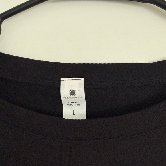 yogalicious seamless bridgett long sleeve White Black Long Sleeve Top 2 Pack L - Picture 9 of 11